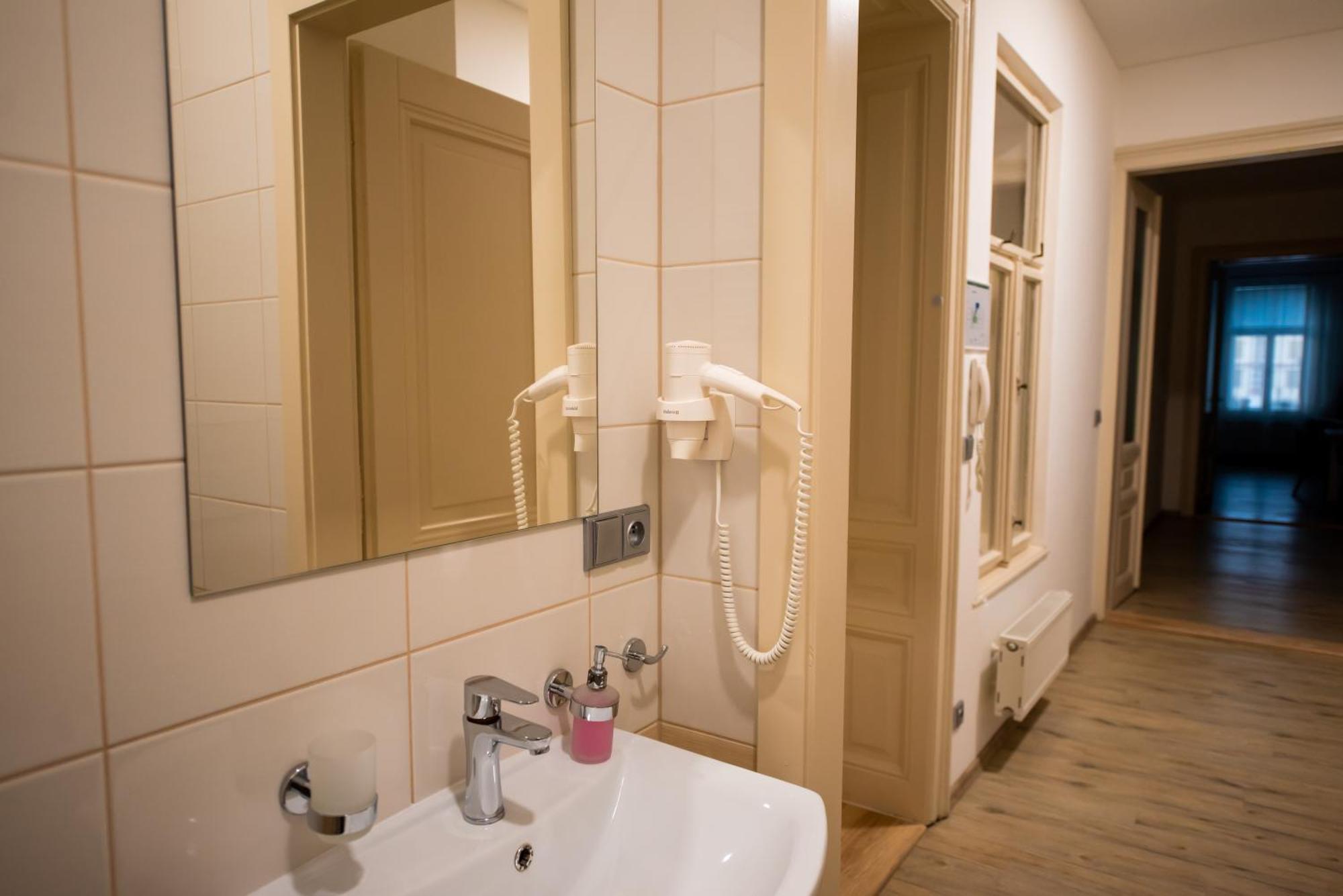 Apartmany Velke Namesti 克罗梅日什 外观 照片